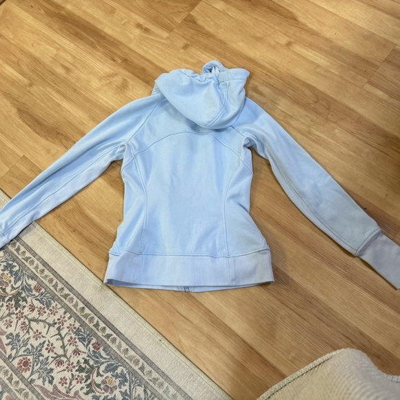 Athleta triumph jacket in baby blue size xs EUC - Picture 3 of 4